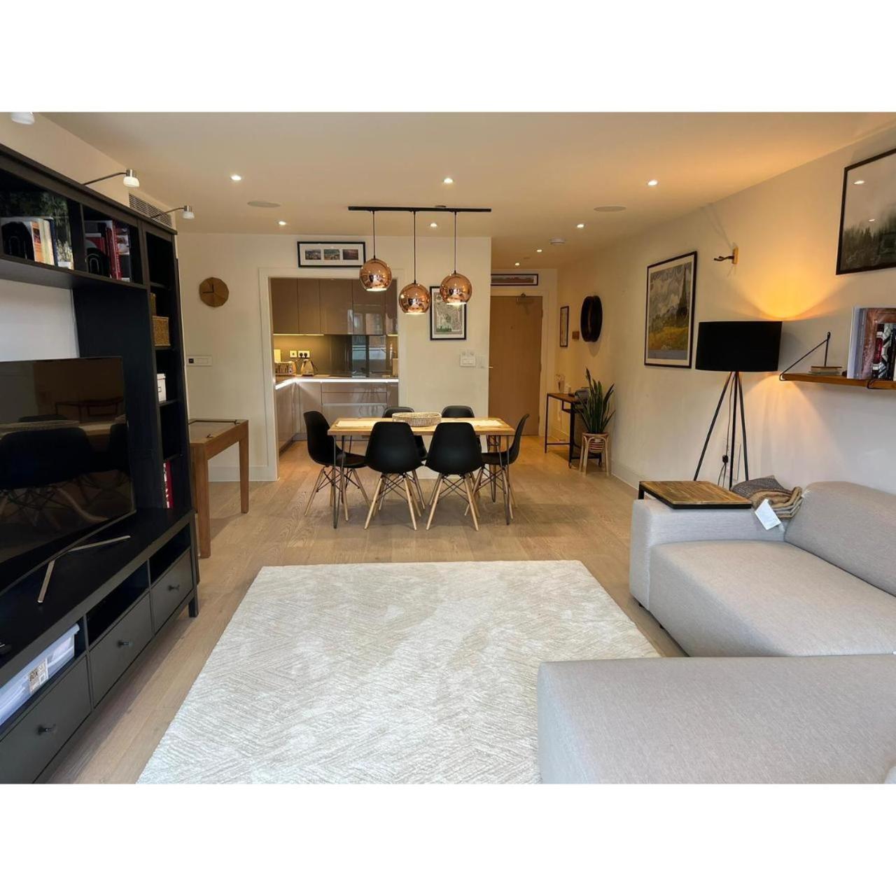 F9-Fantastic 2 Bedroom Flat In Nw3! ลอนดอน ภายนอก รูปภาพ