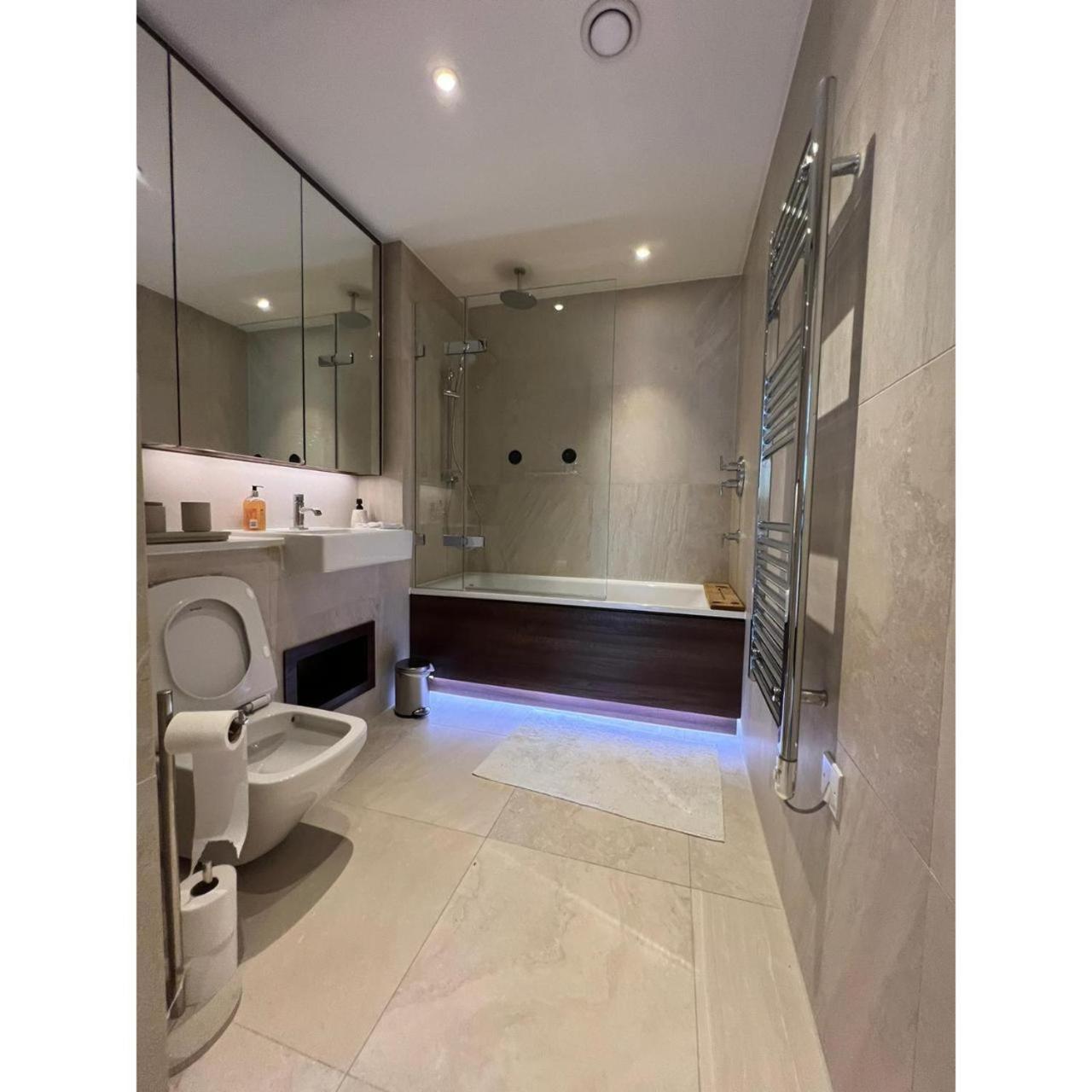F9-Fantastic 2 Bedroom Flat In Nw3! ลอนดอน ภายนอก รูปภาพ